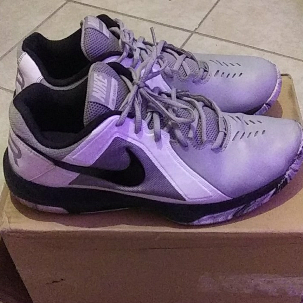 Nike Air Mavin shoes